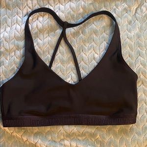 Under Armour Bras: Low-Impact Sports Bra 1259964